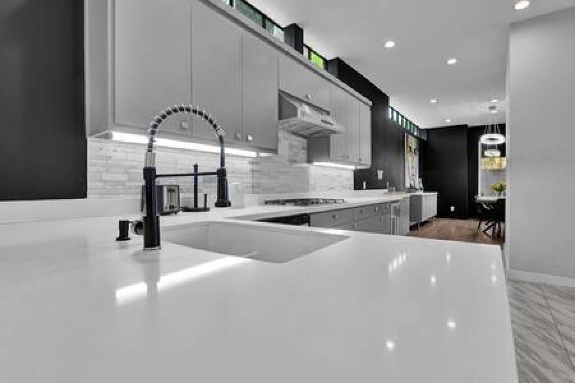 Lovely 4Bd House W Pool, Hot Tub And Free Parking Хьюстон Экстерьер фото